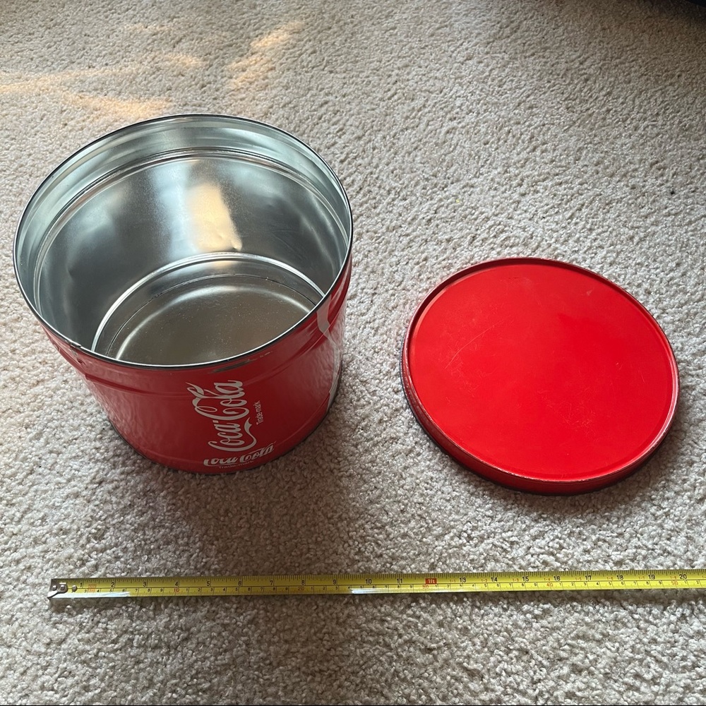 Vintage Official Licensed Coca-Cola Collectible Tin Bucket red